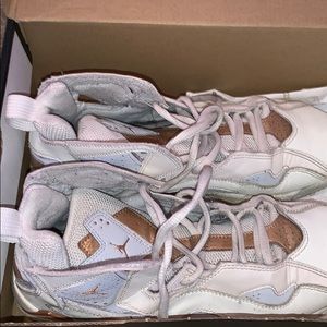 Jordan true flight GG